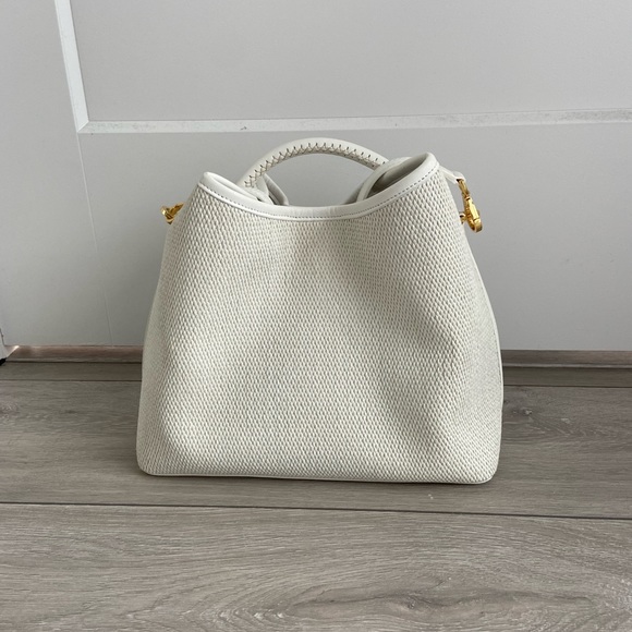 ***SOLD***Elleme Raisin Raffia Handbag in White - Picture 4 of 16